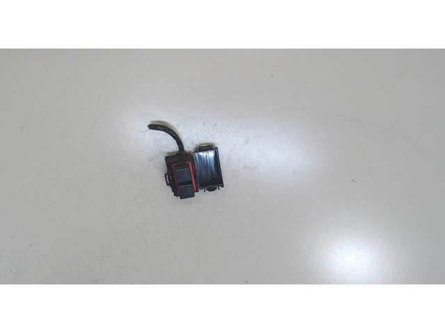 Блок реле  Ford Taurus 1995-1999          3