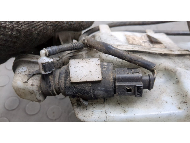 Бачок омывателя Audi A6 (C6) 2004-2011 4F0955453R, 1K5955651, 3B7955681, 7M0919376