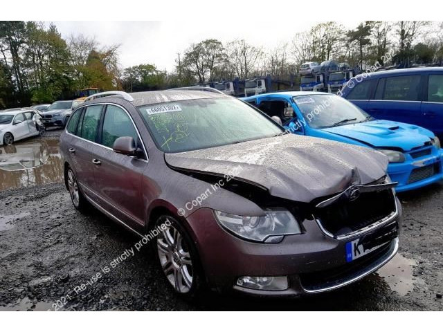 Подушка безопасности коленная Skoda SuperB 2008-2015