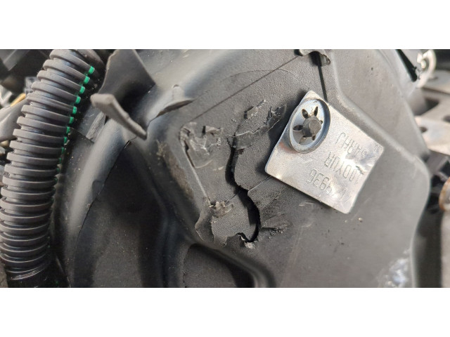 Форсунка топливная  Citroen C4 Picasso 2006-2013         