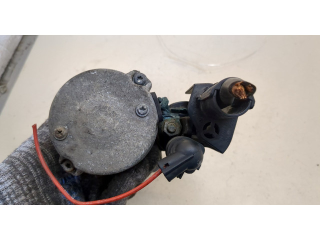 Стартер Skoda SuperB 2015- 1.4 02Z911024