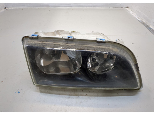 Фара передняя  Volvo S40 / V40 1995-2004 правая 
