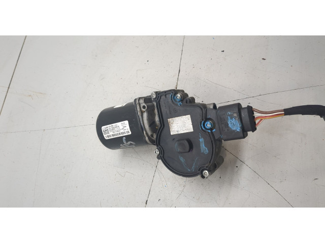 Двигатель стеклоочистителя (моторчик дворников) передний  Volkswagen Atlas Cross Sport 2019-      