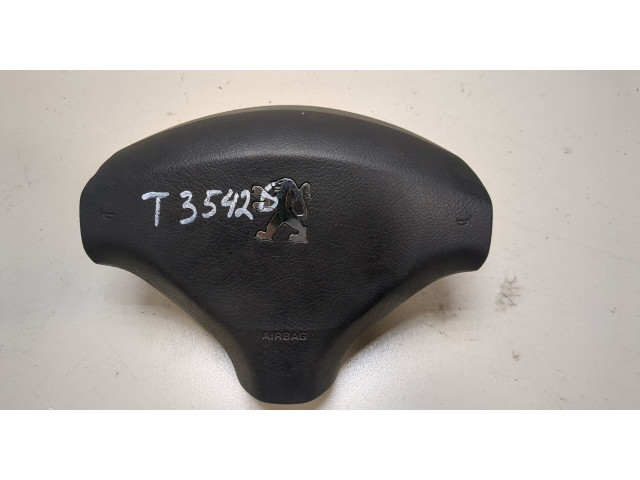 Подушка безопасности водителя  Peugeot 5008 2009-2016     