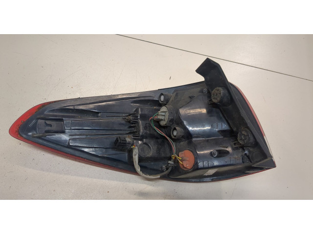 Задний фонарь