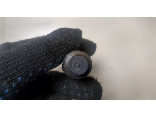 Форсунка топливная Mitsubishi Pajero 1990-2000