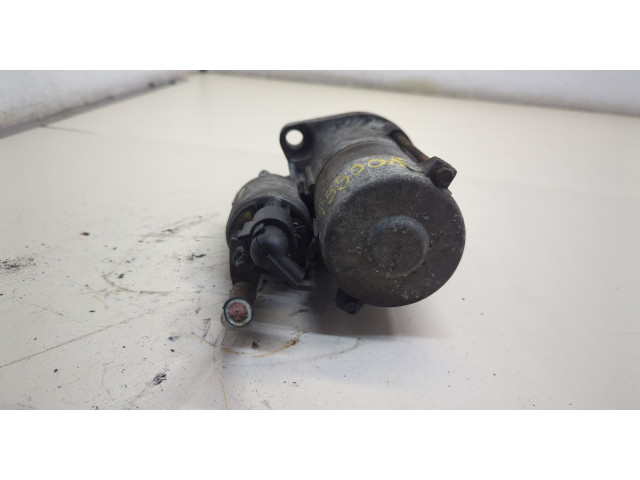 Стартер  Volkswagen Caddy 2004-2015 1.9     