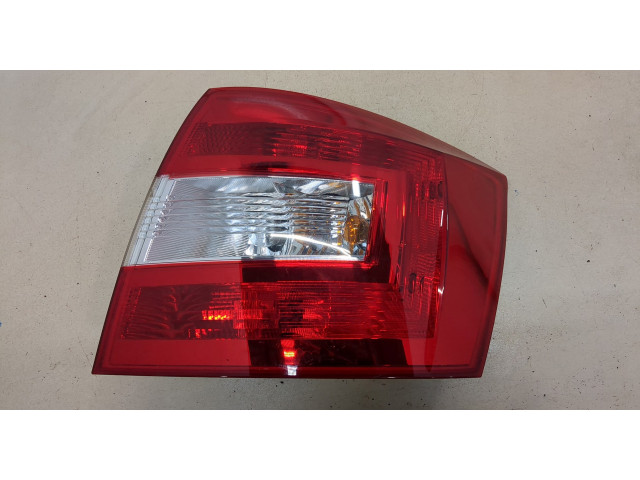 Задний фонарь          