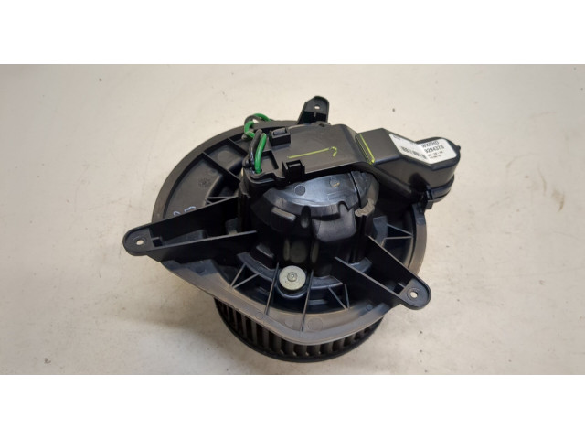 Моторчик печки Jeep Commander 2006-2010