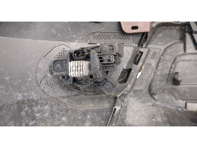 Бампер  Chevrolet Trailblazer 2019- передний   42772012, 42772013, 42755887