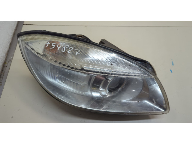 Фара передняя Skoda Fabia 2007-2014 правая