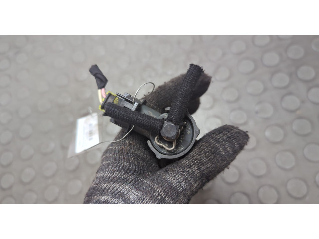 Форсунка топливная  KIA Ceed 2007-2012    0445110320     