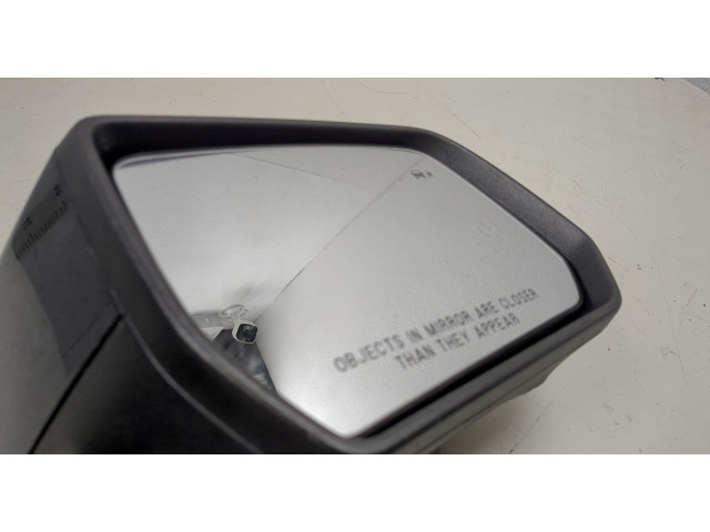 Зеркало боковое  GMC Acadia 2019-2025  правое           84737868