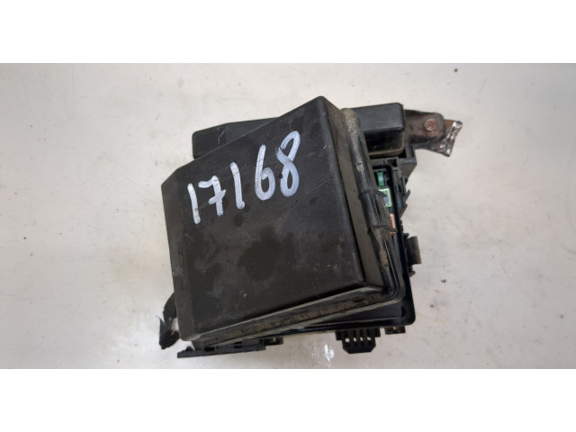 Блок предохранителей  Mitsubishi Endeavor         