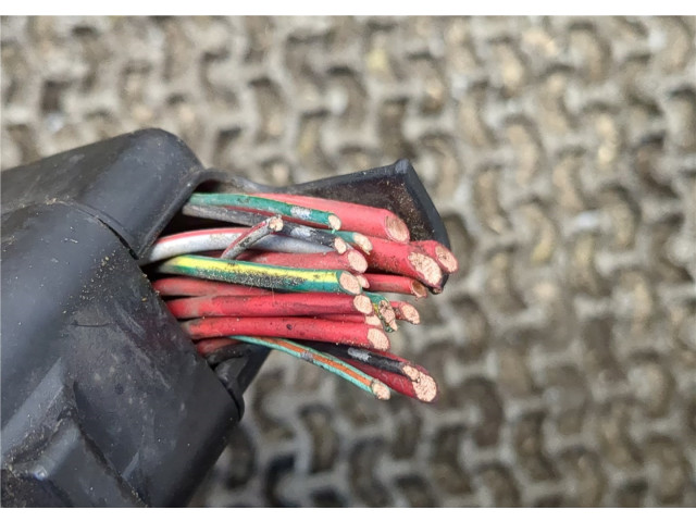 Блок предохранителей Mazda CX-7 2007-2012 EH6466750 2.2