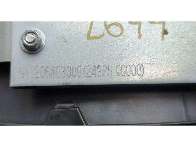 Панель приборов  Infiniti FX 2002-2009            