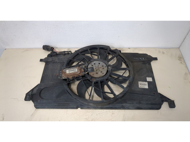 Вентилятор радиатора Volvo C30 2010-2013