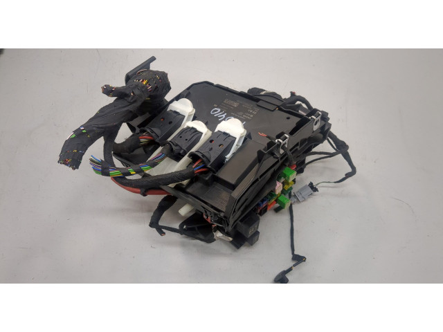 Блок БСМ Skoda SuperB 2015-2025 5Q0937084CF