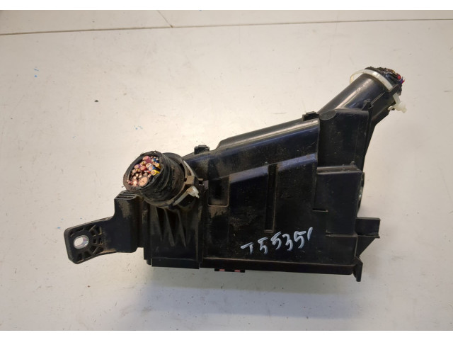 Блок предохранителей Honda HRV 2015-2021