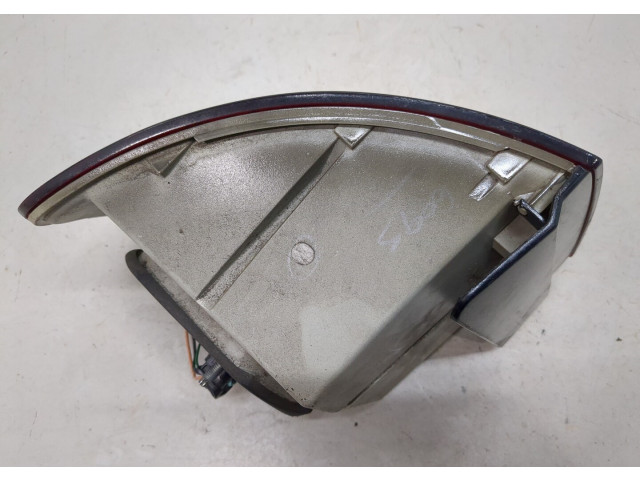 Задний фонарь          