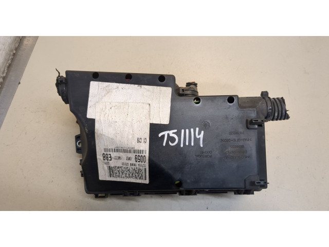 Блок предохранителей  Ford Focus 2 2005-2008         