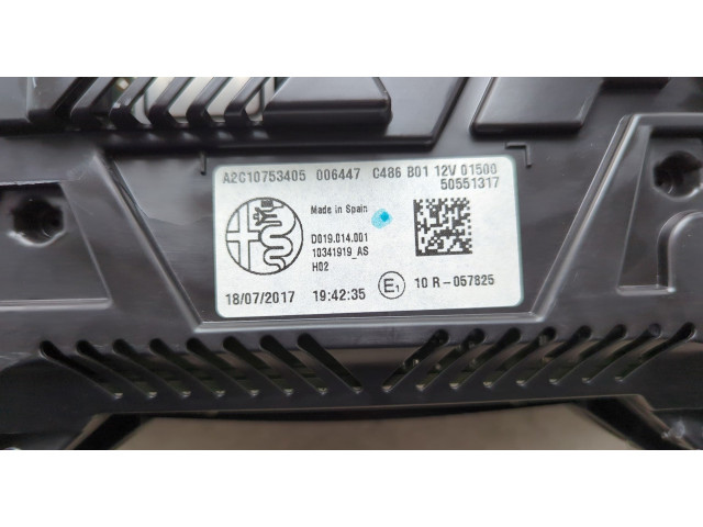 Панель приборов Alfa Romeo Stelvio 2016-2025