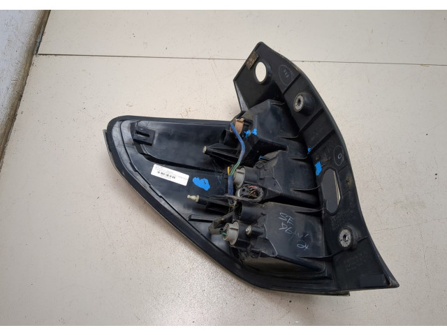 Задний фонарь