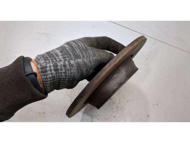 Диск тормозной  Volkswagen Passat CC 2008-2012   задний         