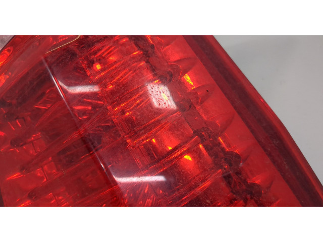 Задний фонарь          