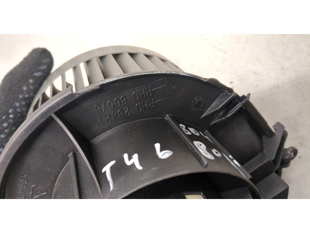 Моторчик печки  Volvo XC90 2002-2006        