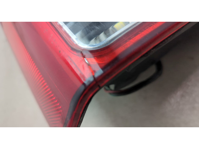 Задний фонарь 26555EA525