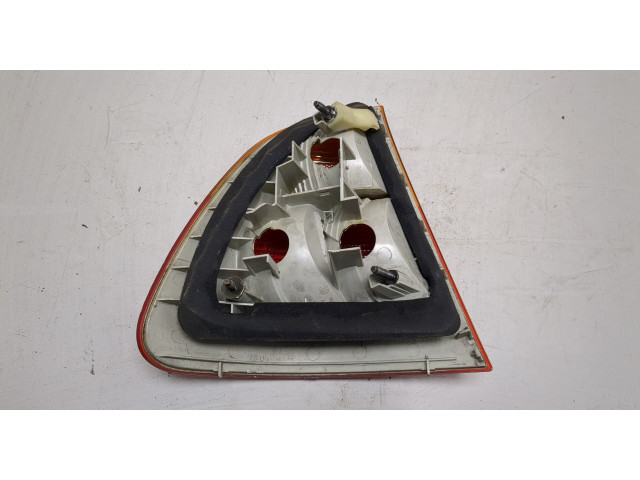 Задний фонарь BMW 3 E46 1998-2005