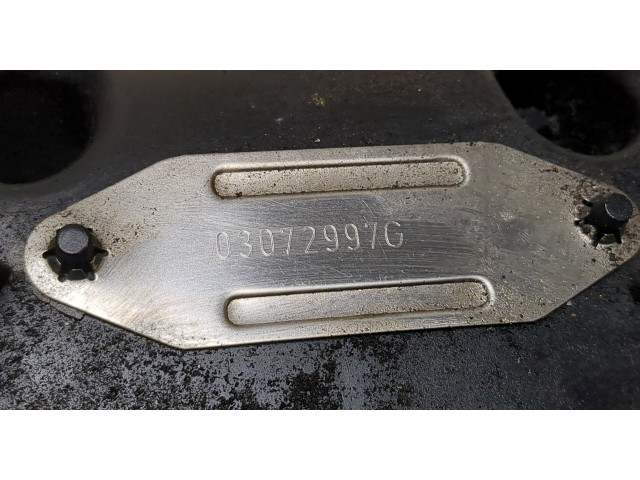 Клапанная крышка двигателя ДВС Jaguar XF 2007–2012 2.7