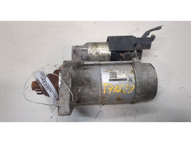 Стартер  Volkswagen Passat 8 2015- 1.6     