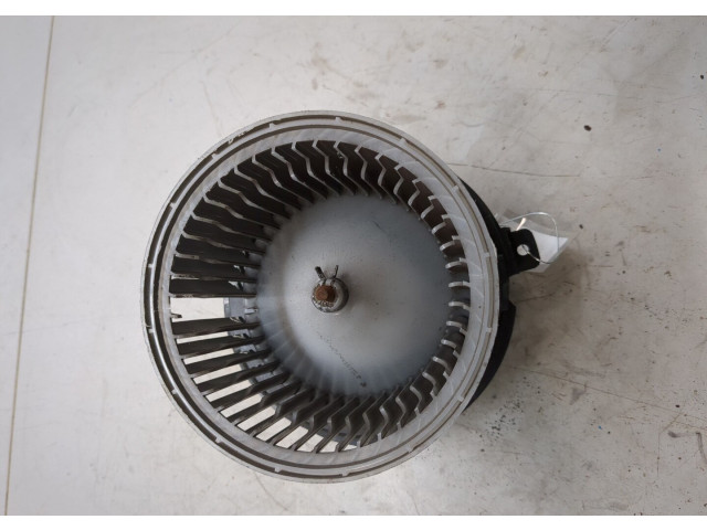 Моторчик печки  Nissan Tiida 2004-2010 27210EM12A    27210EM12A   