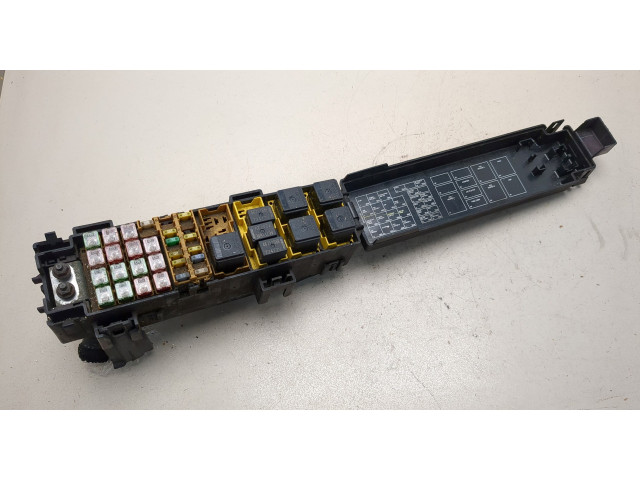 Блок предохранителей Jeep Commander 2006-2010