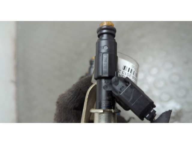 Форсунка топливная Volvo C30 2006-2013 30711782, 30757397