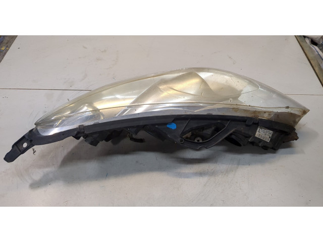 Фара передняя  Peugeot 407 левая 