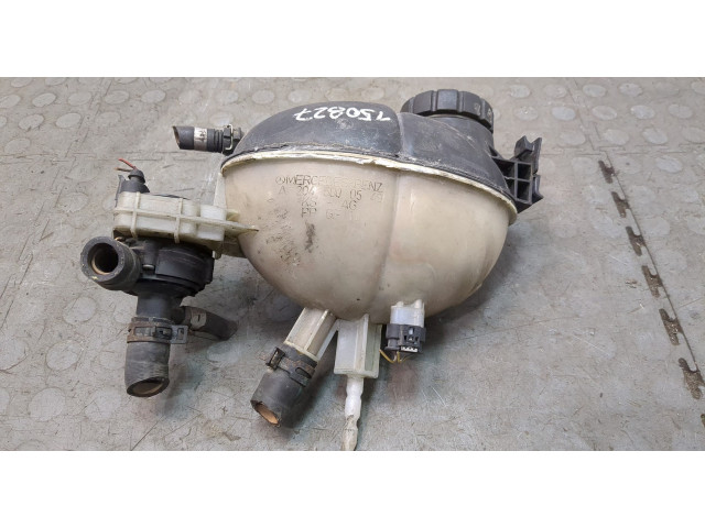 Бачок расширительный  Mercedes E W212 2009-2016    