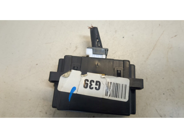 Дисплей бортового компьютера  Hyundai Coupe (Tiburon) 2002-2009        