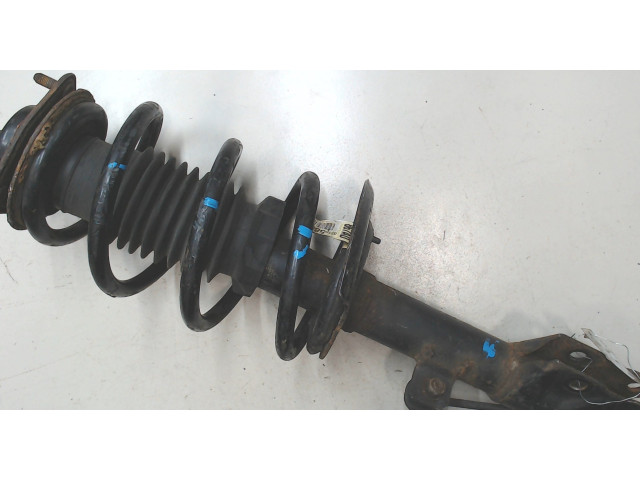 Стойка амортизатора  Jeep Compass 2011-2016 516818AA    2  бензин