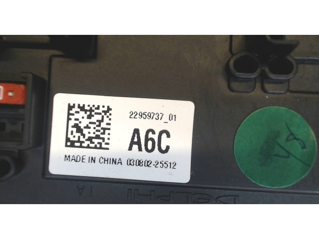 Блок предохранителей Cadillac ATS 2012-2014 2959737 2