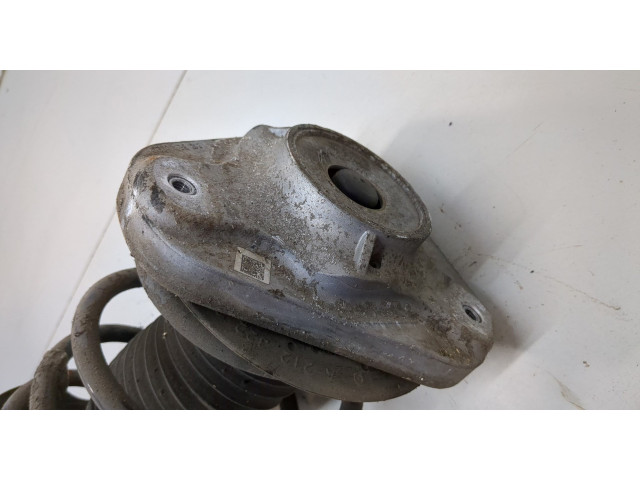 Стойка амортизатора  Mercedes E W212 2009-2016      