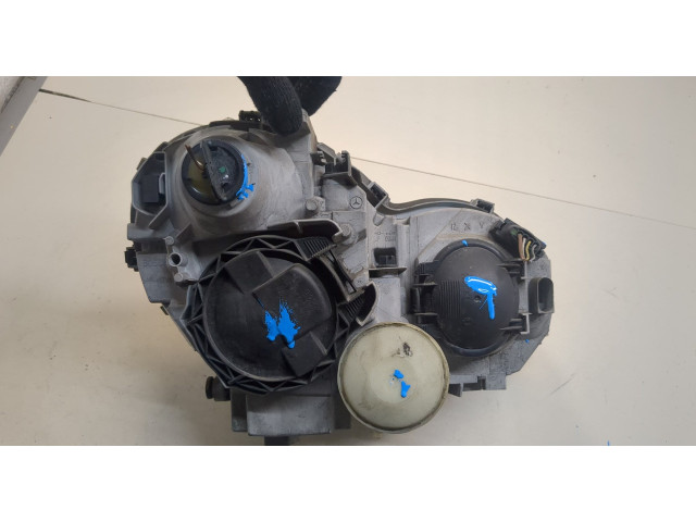 Фара передняя Mercedes C W203 2000-2008 левая