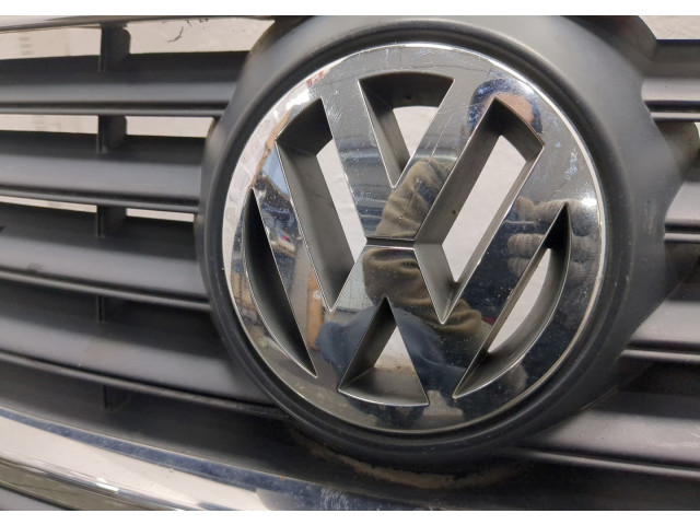 Бампер  Volkswagen Passat 6 2005-2010 передний   