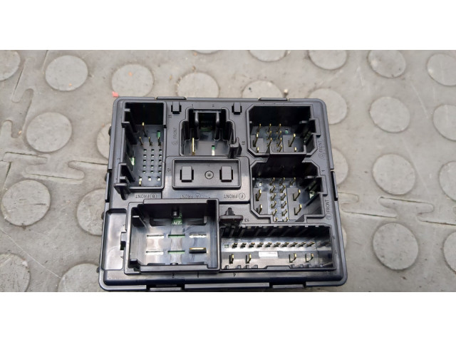 Блок предохранителей  KIA Optima 4 2012-2020         