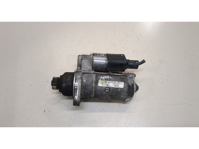 Стартер  Volkswagen Passat CC 2008-2012      