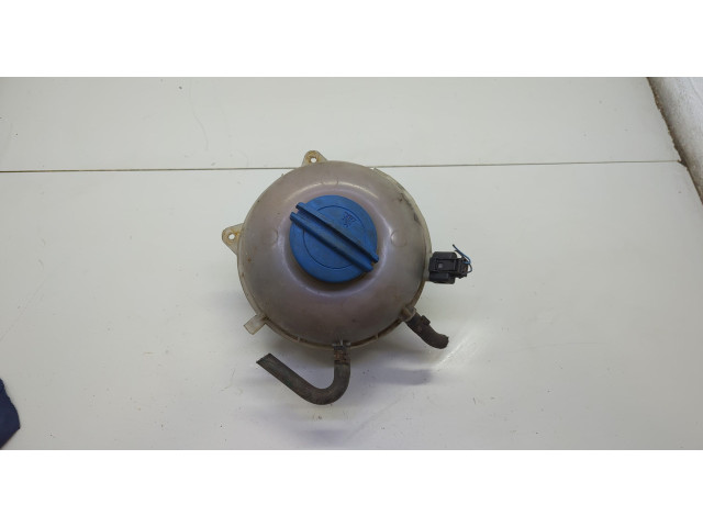 Бачок расширительный  Volkswagen Transporter 5 2003-2015    