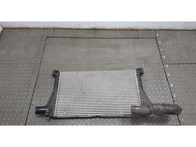 Интеркулер  Volkswagen Atlas Cross Sport 2019-2025       