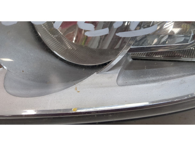 Фара передняя  Ford Focus 2 2008-2011 левая 